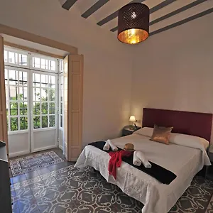 https://arenal-8-rooms-3-plantas.es-andalucia.com